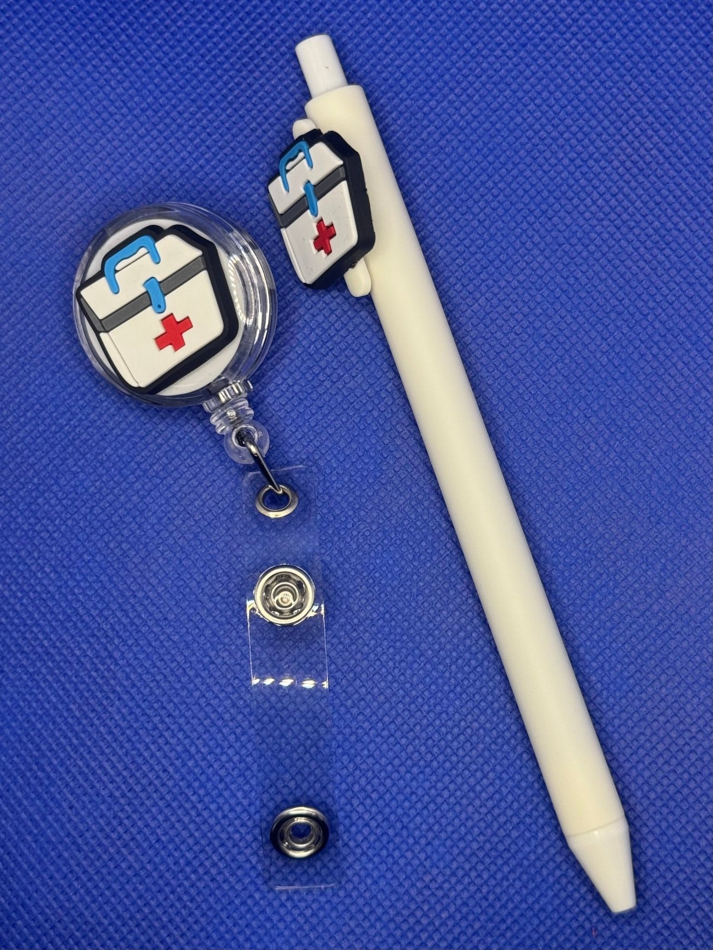 Retractable ID Badge Holder with Matching Black Ink Gel Pen - Country Nurse