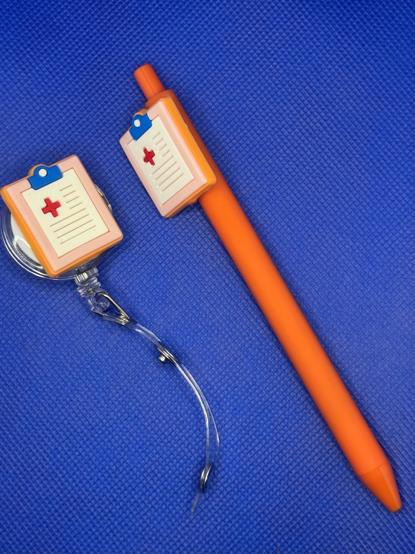 Retractable ID Holder and Gel Pen Set - Country Nurse
