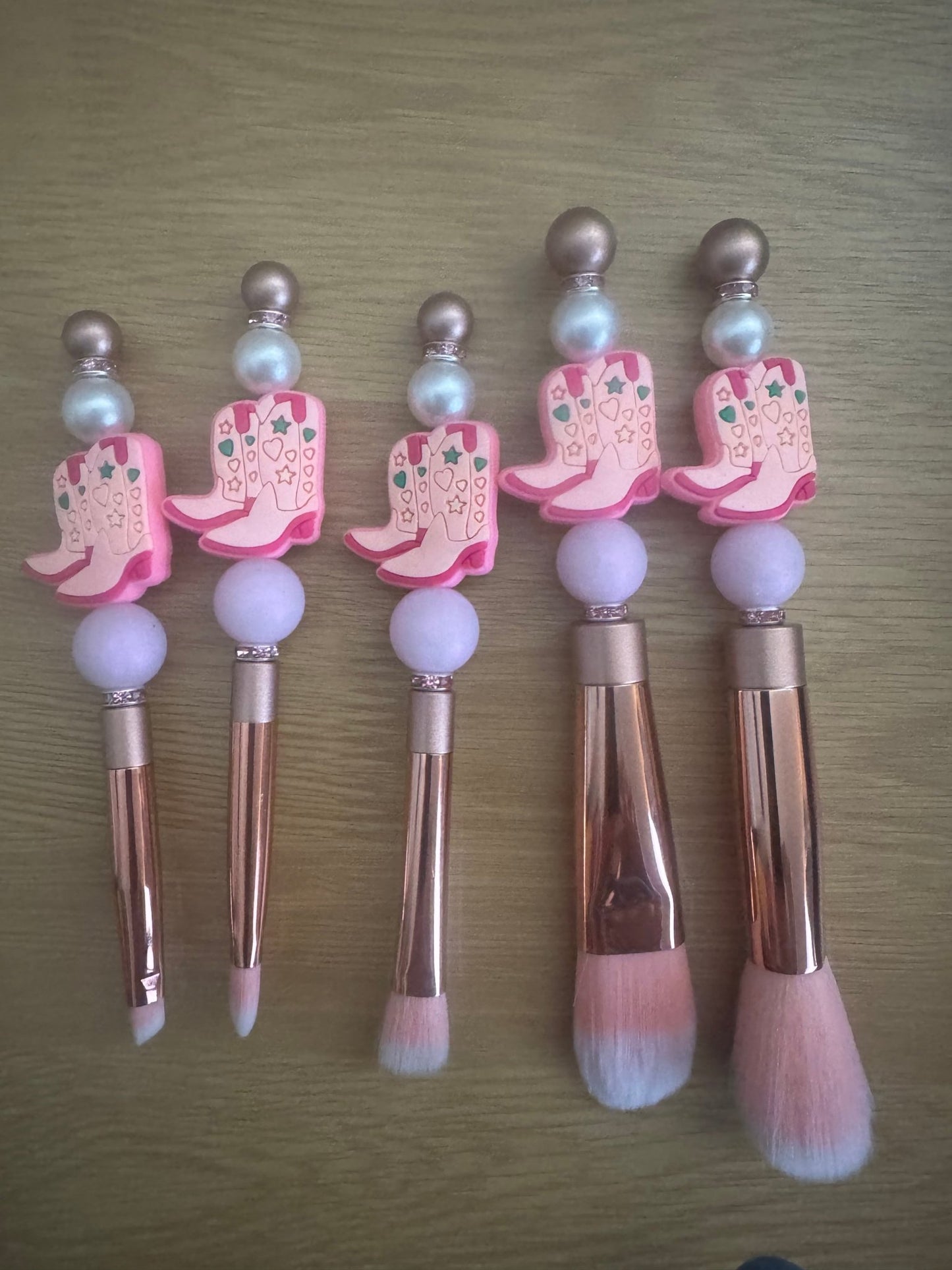 Beaded Make Up Brushes - Country Nurse