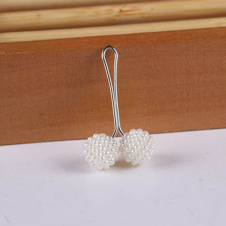 U-shaped scarf pin for women