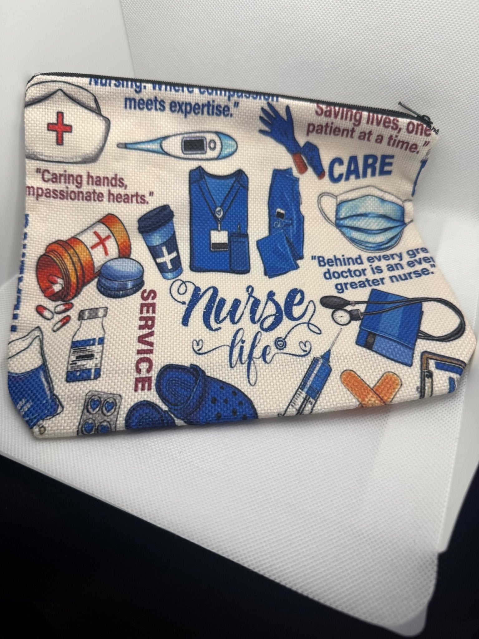 Nurse Pouch - Country Nurse
