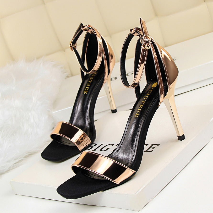 Sexy nightclub sandals with one word - Country Nurse
