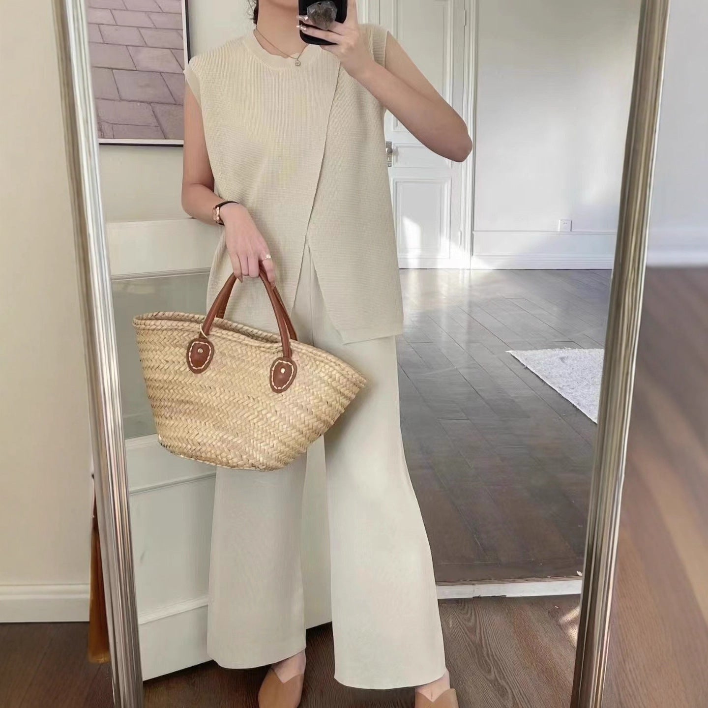 Sleeveless Crew - Neck Slim - Fit Striped Knit Top And Wide - Leg Pants Set - Country Nurse