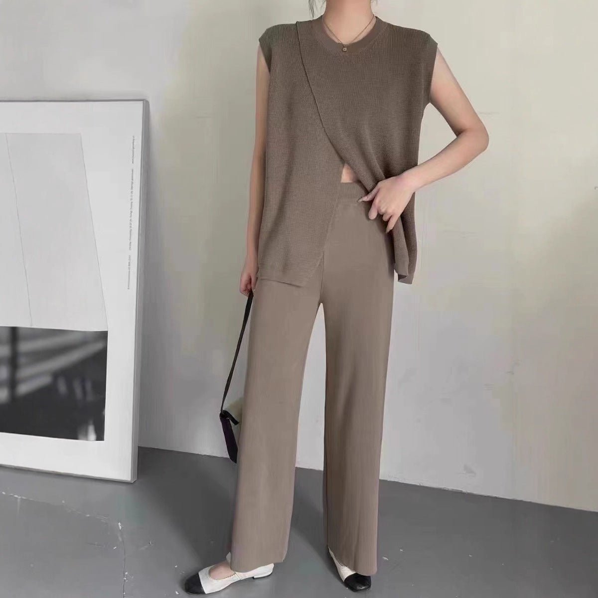 Sleeveless Crew - Neck Slim - Fit Striped Knit Top And Wide - Leg Pants Set - Country Nurse